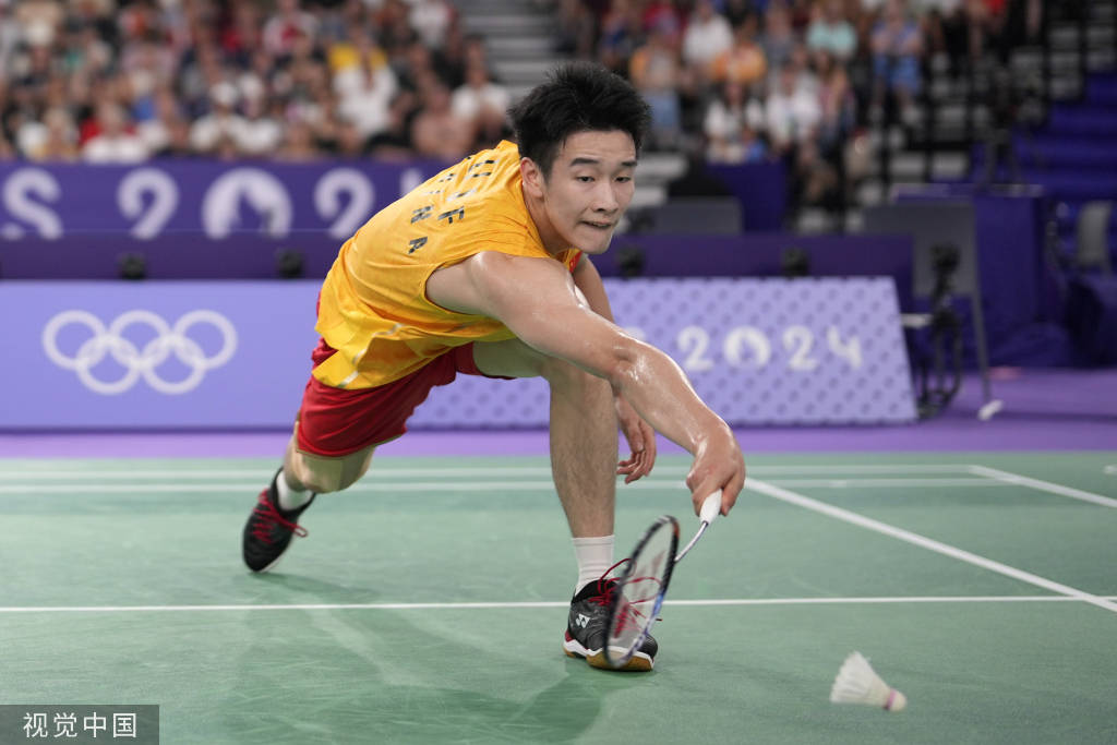 并通过社媒 并通过社媒